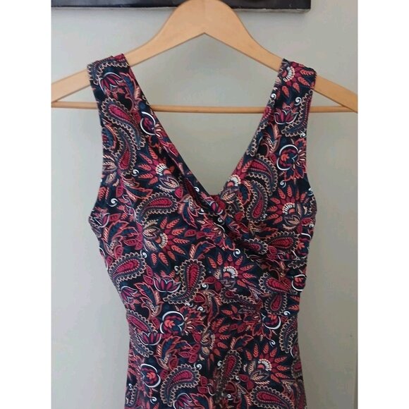 Lands' End Crossover Swim Dress Size 8 Pink Floral Paisley Skirted Beach Cruise - Picture 2 of 7